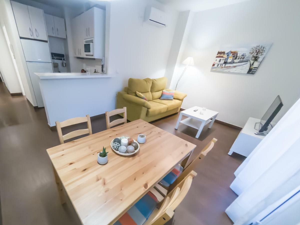 Apartamento Los Azahares Севилья Экстерьер фото